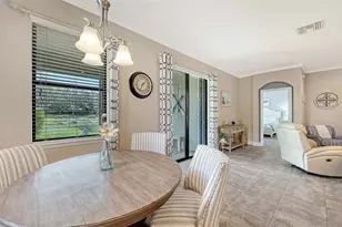 8143 36th St E, Sarasota, FL 34243 - Photo 20