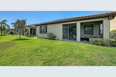 8143 36th Street E, Sarasota, FL 34243 - Photo 58