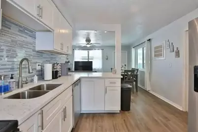 3113 McIntosh Road, Sarasota, FL 34232 - Photo 10