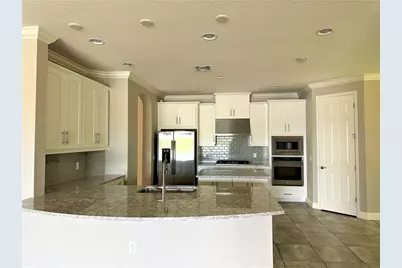 6215 Anise Drive, Sarasota, FL 34238 - Photo 4