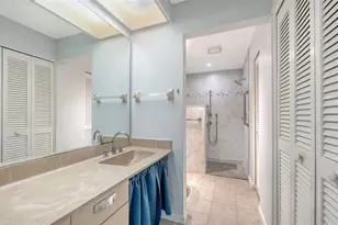 4557 Kingsmere, Sarasota, FL 34235 - Photo 16