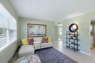 5919 Richard Pl, Sarasota, FL 34231 - Photo 10