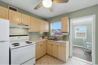 5919 Richard Place, Sarasota, FL 34231 - Photo 18