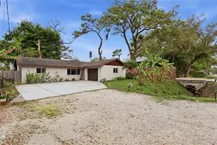 4576 Bliss Rd, Sarasota, FL 34233 - Photo 2