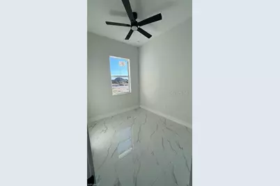 1009/1011 NE 15th Ln, Cape Coral, FL 33909 - Photo 40