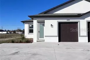 1009/1011 NE 15th Ln, Cape Coral, FL 33909 - Photo 8