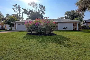 4114 Macaulay Ln, Sarasota, FL 34241 - Photo 2