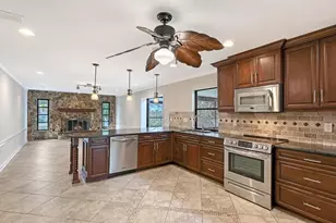 4114 Macaulay Ln, Sarasota, FL 34241 - Photo 16