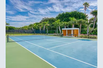 1511 Gulf Of Mexico Drive #201, Longboat Key, FL 34228 - Photo 38