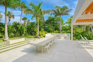 1511 Gulf of Mexico Dr, Longboat Key, FL 34228 - Photo 36