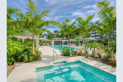 1511 Gulf Of Mexico Drive #201, Longboat Key, FL 34228 - Photo 32