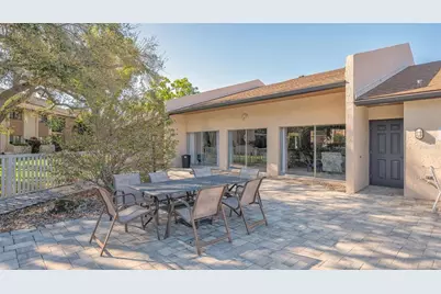 2446 Clubhouse Circle #201, Sarasota, FL 34232 - Photo 42