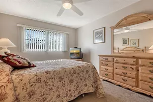 2446 Clubhouse Cir, Sarasota, FL 34232 - Photo 16