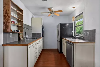 6338 Beechwood Avenue, Sarasota, FL 34231 - Photo 8
