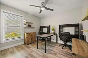 6960 Stetson St Cir, Sarasota, FL 34243 - Photo 18