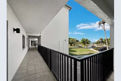 3540 Gulf Of Mexico Drive #102, Longboat Key, FL 34228 - Photo 4