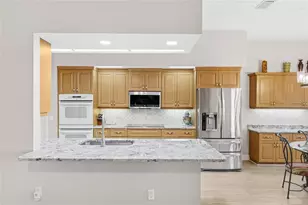 6115 9th Ave Cir NE, Bradenton, FL 34212 - Photo 8