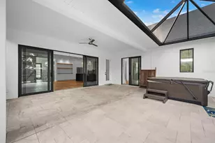 2135 Datura St, Sarasota, FL 34239 - Photo 52