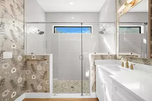 2135 Datura St, Sarasota, FL 34239 - Photo 48