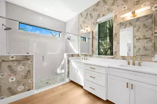 2135 Datura St, Sarasota, FL 34239 - Photo 44