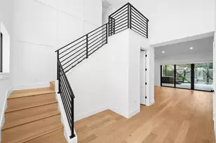 2135 Datura St, Sarasota, FL 34239 - Photo 30