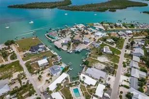 1385 Gulf Blvd, Englewood, FL 34223 - Photo 28