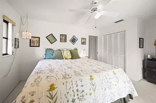 4806 W Country Club Dr, Sarasota, FL 34243 - Photo 20