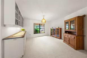 4806 W Country Club Dr, Sarasota, FL 34243 - Photo 16