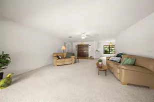 4806 W Country Club Dr, Sarasota, FL 34243 - Photo 14