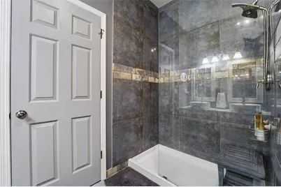 3758 Parkridge Circle #24-201, Sarasota, FL 34243 - Photo 20