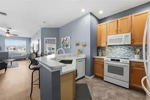 3758 Parkridge Cir, Sarasota, FL 34243 - Photo 14