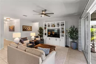 728 Rosemary Cir, Bradenton, FL 34212 - Photo 8