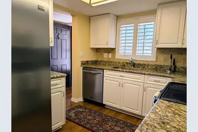 3807 Lake Bayshore Drive #H-416, Bradenton, FL 34205 - Photo 8