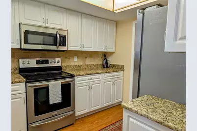 3807 Lake Bayshore Drive #H-416, Bradenton, FL 34205 - Photo 6