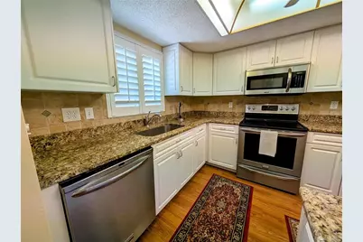 3807 Lake Bayshore Drive #H-416, Bradenton, FL 34205 - Photo 4