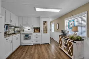 10315 Cortez Road W, Bradenton, FL 34210 - Photo 4