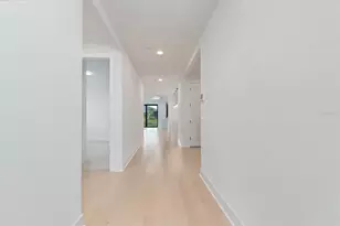 18881 Daybreak Dr, Venice, FL 34293 - Photo 2