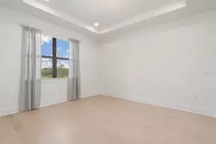 18881 Daybreak Dr, Venice, FL 34293 - Photo 14