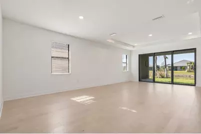 18881 Daybreak Drive, Venice, FL 34293 - Photo 6