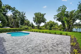 4230 Shady Oaks Ct, Sarasota, FL 34233 - Photo 26