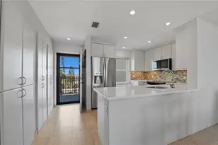 4500 Gulf of Mexico Dr, Longboat Key, FL 34228 - Photo 6
