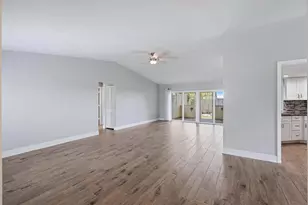 6579 Mauna Loa Blvd, Sarasota, FL 34241 - Photo 24