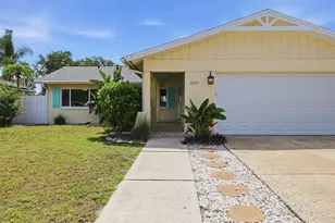6579 Mauna Loa Blvd, Sarasota, FL 34241 - Photo 2
