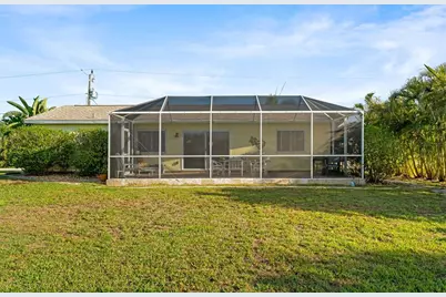 18234 Avonsdale Circle, Port Charlotte, FL 33948 - Photo 22