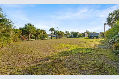 18234 Avonsdale Circle, Port Charlotte, FL 33948 - Photo 28