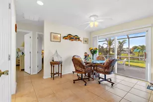 18234 Avonsdale Cir, Port Charlotte, FL 33948 - Photo 8