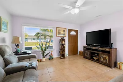 18234 Avonsdale Circle, Port Charlotte, FL 33948 - Photo 6