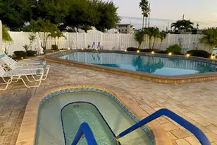 76 Sandstone Cir, Venice, FL 34293 - Photo 30