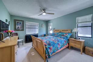 76 Sandstone Cir, Venice, FL 34293 - Photo 12