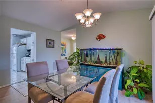 76 Sandstone Cir, Venice, FL 34293 - Photo 4